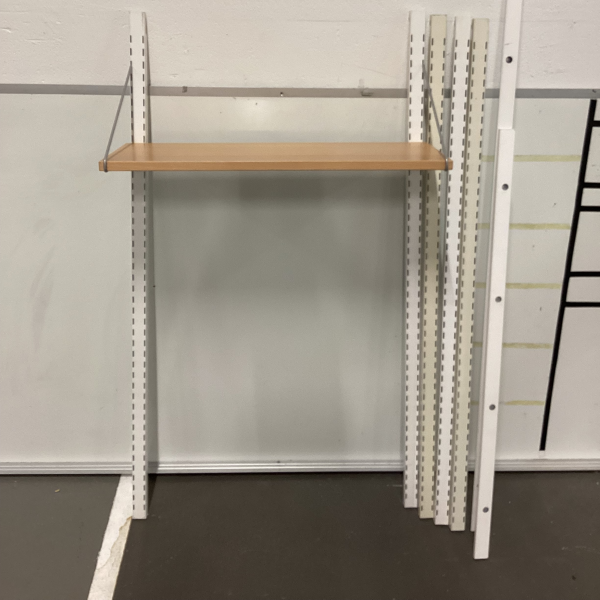 Artikel med ID: 6897 - Bokhylla